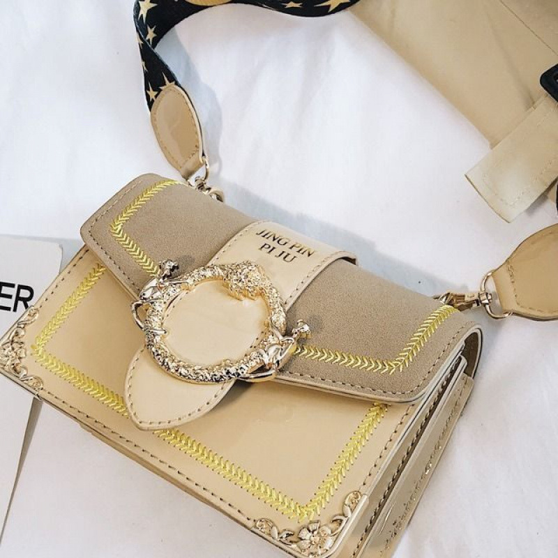 ins internet celebrity bag women 2024 new Korean style embroidered wide shoulder strap small square bag single shoulder crossbody small bag trendy
