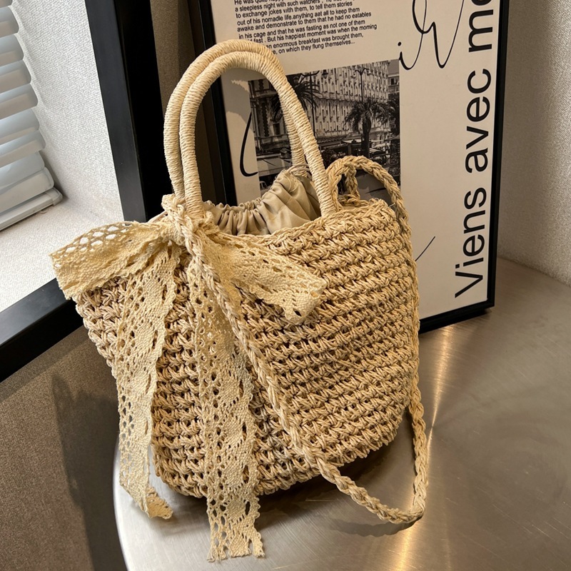 Large-capacity straw bag women's summer new versatile crossbody bag seaside beach bag woven portable vegetable basket