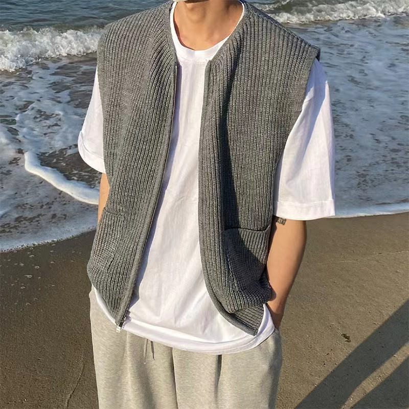 New fashionable and personalized college style waistcoat double zipper knitted cardigan vest jacket