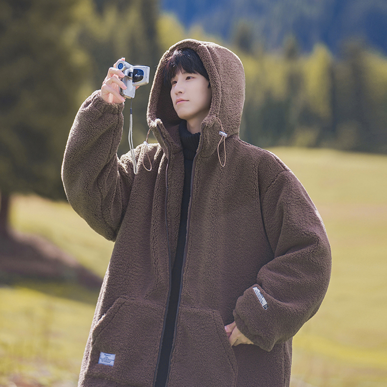 Lamb fleece hooded cotton coat for men in winter Korean style loose lazy style thickened warm jacket