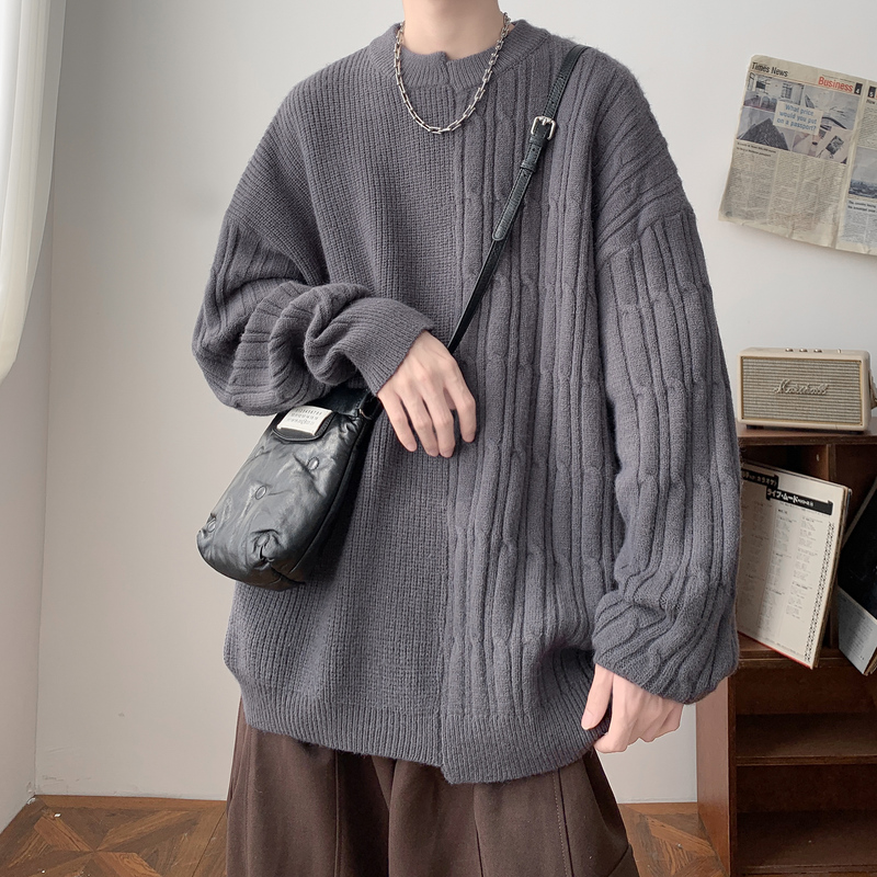 Irregular twist sweater men's autumn and winter round neck white bottoming sweater trendy brand simple ins sweater