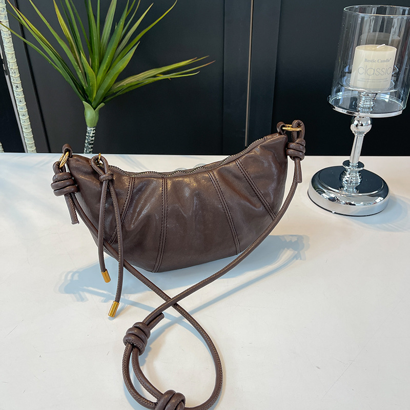 Autumn and winter fashion armpit bag 2024 new pu croissant bag versatile popular dumpling bag high-end single shoulder crossbody bag