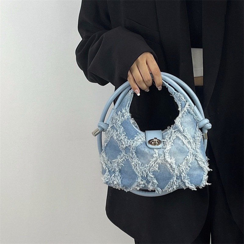 Retro denim bag women's new niche design tassel crossbody bag fashion simple shoulder bag trendy