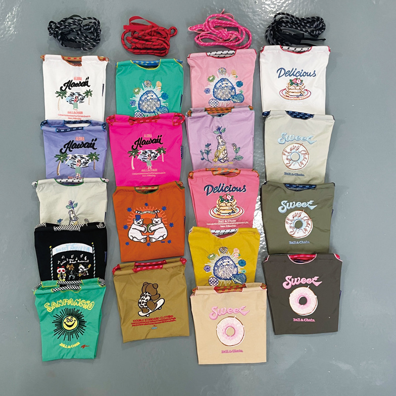 Gao Yuanyuan's same ball chain eco-friendly shopping bag nylon cloth embroidered flower handbag nylon shopping bag