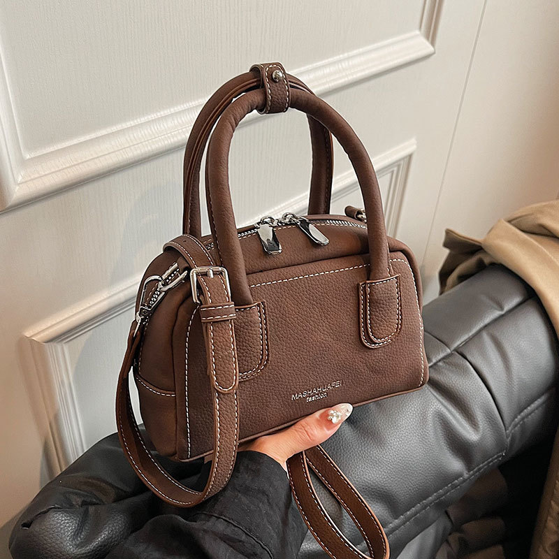 Cross-border wholesale light luxury women's bag niche design portable bowling bag high-end shoulder bag Boston crossbody bag
