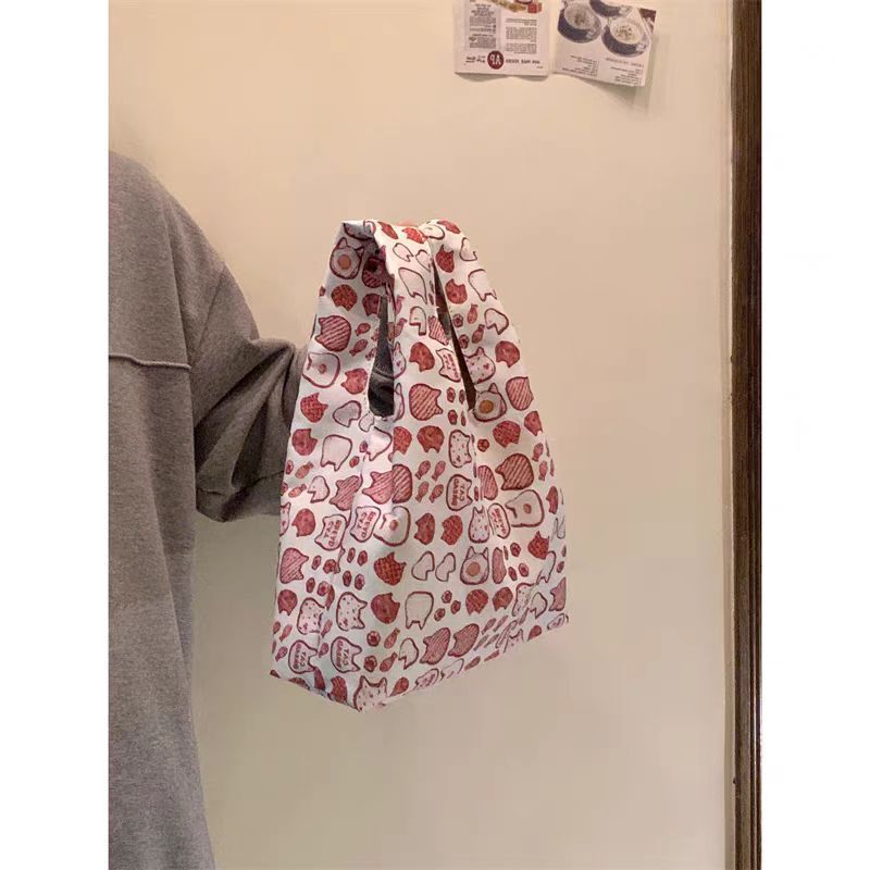 Japanese Cartoon Cat Bucket Bag Student Handbag 2024 New Simple Commuting Bag Out Portable Shopping Bag