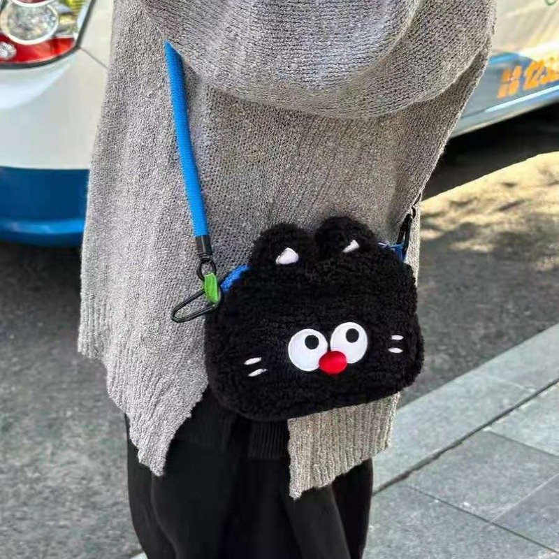 Niche Cute Cartoon Black Cat Furry Bag 2024 New Plush Versatile Coin Cross-body Bag Storage Cosmetic Bag for Women