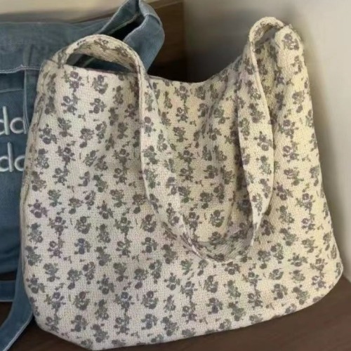 Korean casual tote bag 2024 new spring and summer floral texture shoulder bag commuting retro literary bag bag