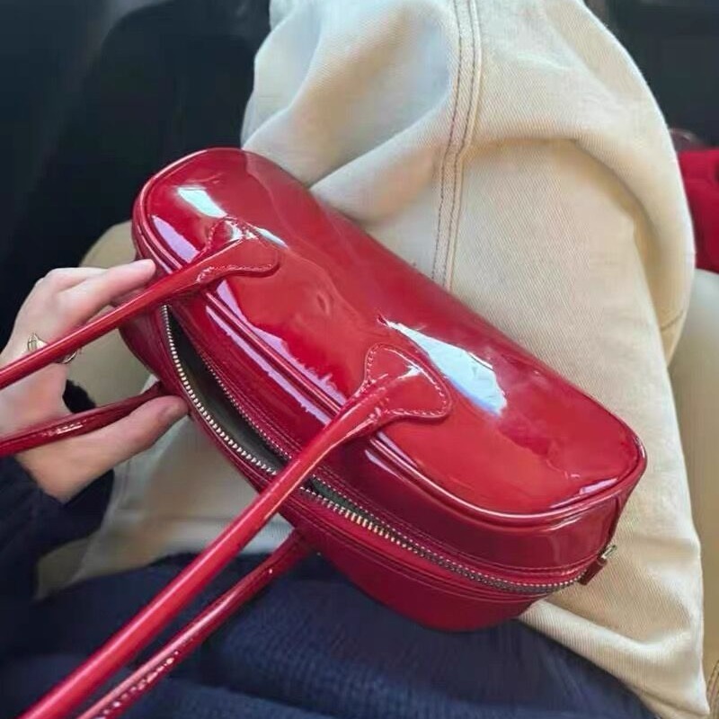 Bags 2024 new niche Korean single shoulder underarm bag for women large capacity simple casual baguette bowling bag