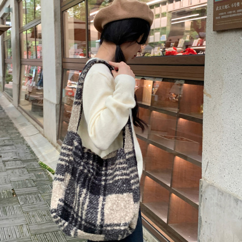 Double layer model!  Autumn and winter new Korean ins style imitation lamb plush bag large capacity shoulder bag leopard print tote bag