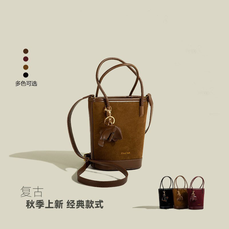 Frosted portable bucket bag women's bag 2024 new autumn fashion season retro shoulder bag versatile simple crossbody bag