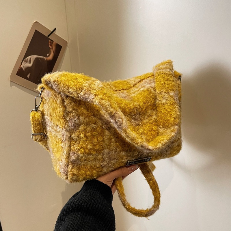 Korean Fashion Contrast Color Large Capacity Bag Women's New Winter Woolen Travel Bag Casual Shoulder Crossbody Bag