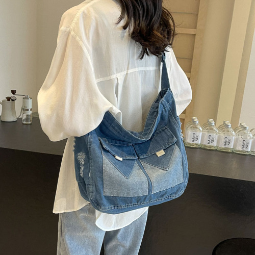 2024 New Denim Bag Large Capacity Tote Bag Trendy Versatile Shoulder Bag Student Casual Style Crossbody Bag