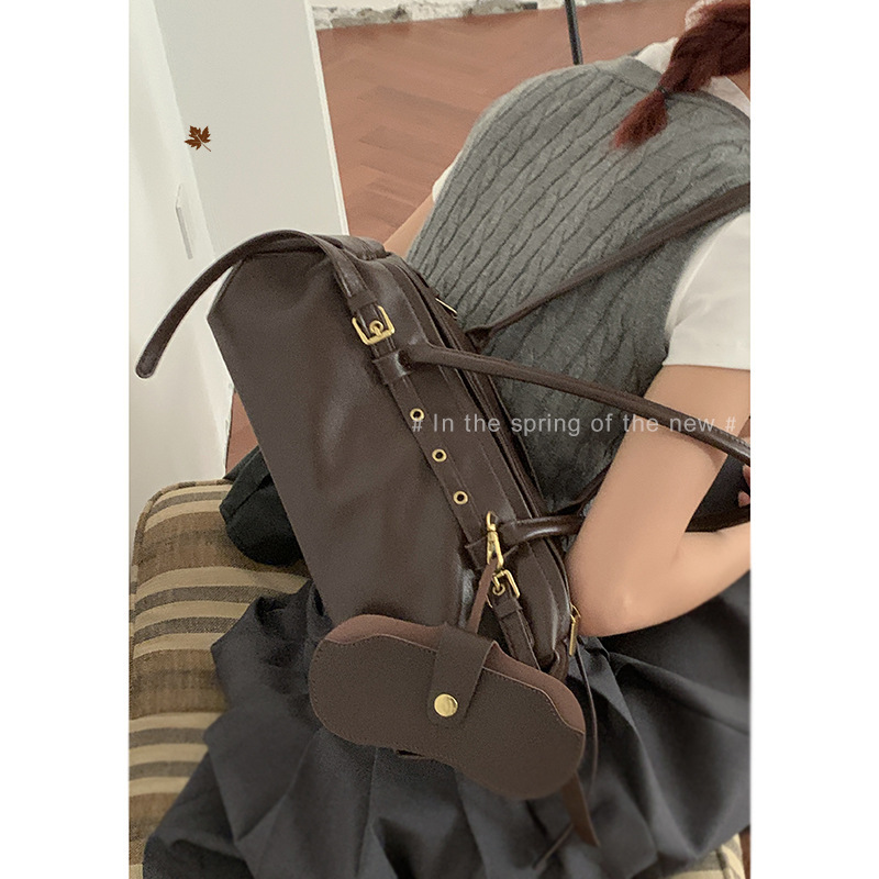 Cross-border niche retro bowling bag women's bag 2024 new simple large-capacity shoulder bag fashion armpit bag