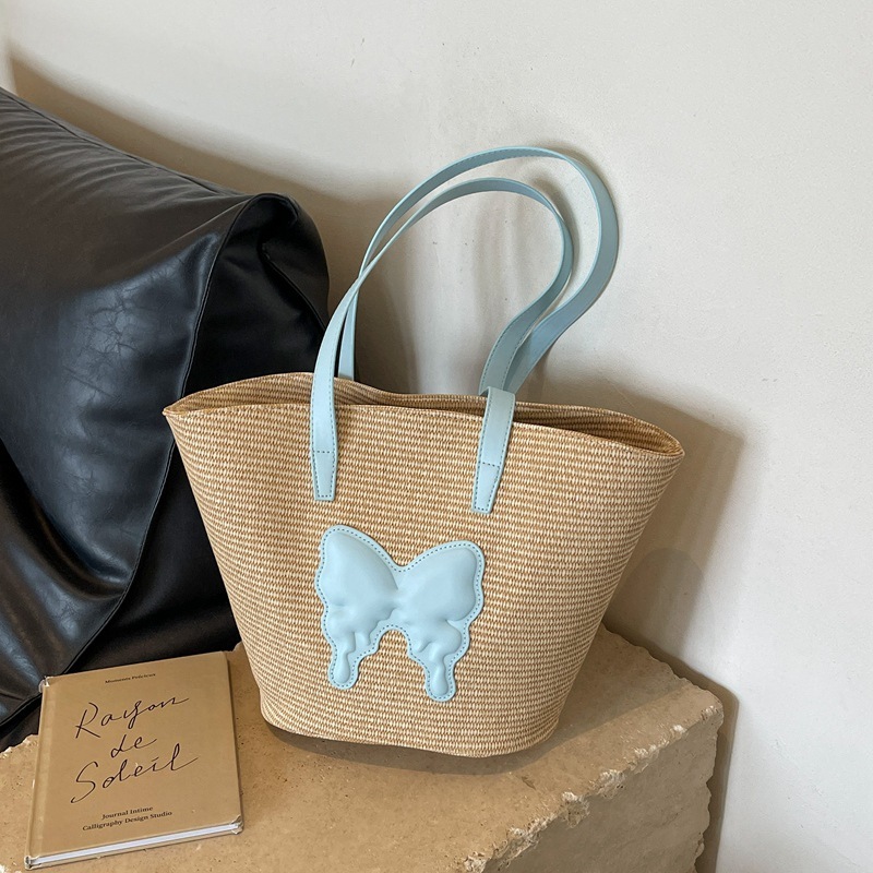 Summer new large-capacity woven bag for women 2024 popular beach bag casual butterfly shoulder bag armpit bag