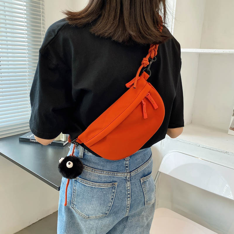 Japanese solid color canvas chest bag 2024 new simple Korean version ins armpit bag daily travel shoulder crossbody bag