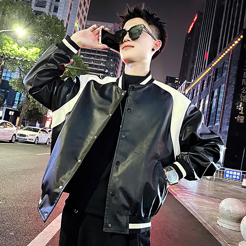 Handsome guy's color-blocked baseball collar stitched leather jacket, handsome leather jacket for men
