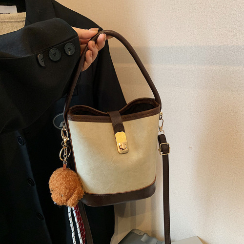 New bags for women 2024 popular bucket bag autumn and winter niche design crossbody bag high-end work small bag