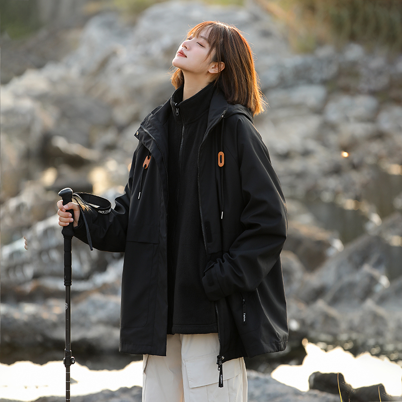 Autumn and winter three-in-one waterproof jacket for men and women casual outdoor jacket