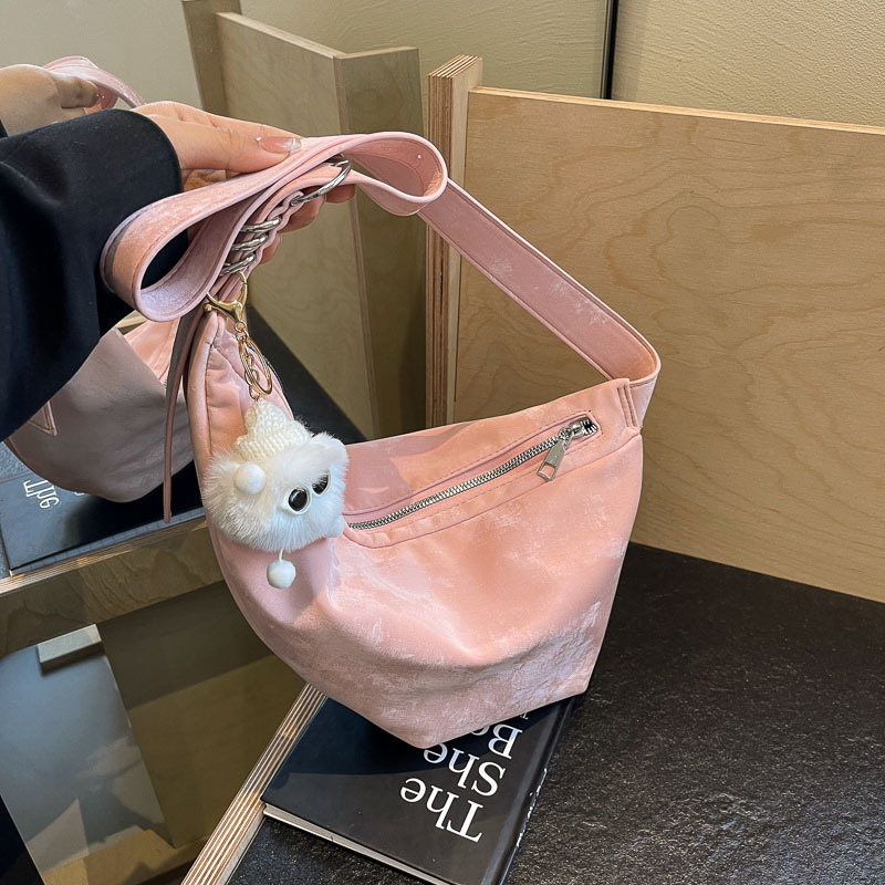 Large-capacity bag for women 2024 spring and summer new texture niche versatile one-shoulder crossbody bag dumpling bag