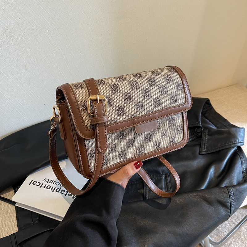 This year's popular small bags for women are versatile in summer 2024 new fashion crossbody bag rhombus single shoulder small square bag