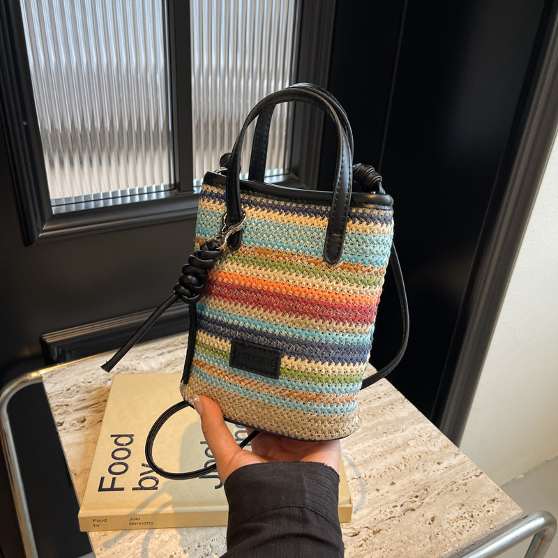 Bohemian Straw Bag Women's Summer 2024 New Fashion Crossbody Handheld Woven Mobile Phone Bag Seaside Beach Bag