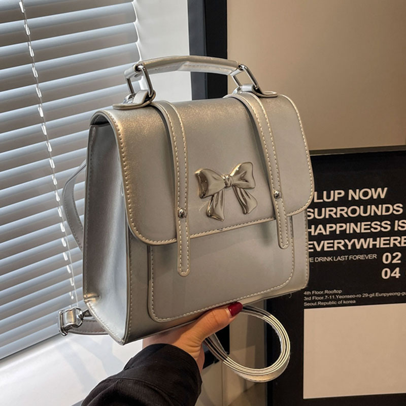 Fashion student backpack, versatile portable travel bag, women's 2024 new trendy casual butterfly niche backpack