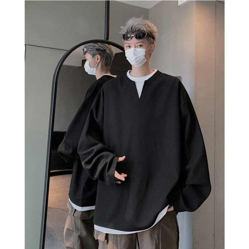 Autumn new fake two-piece textured T-shirt, versatile loose outer top for men