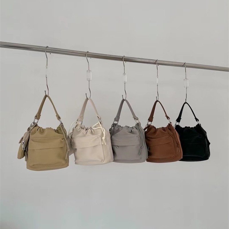 2024 Korean style handbags, simple girls’ versatile cloth bags, fashionable shoulder bags, women’s fashionable daily matching pockets