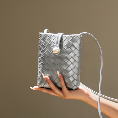 Nalandu mobile phone bag mini small bag crossbody women's 2024 new women's shoulder bag silver small bag genuine leather women's bag