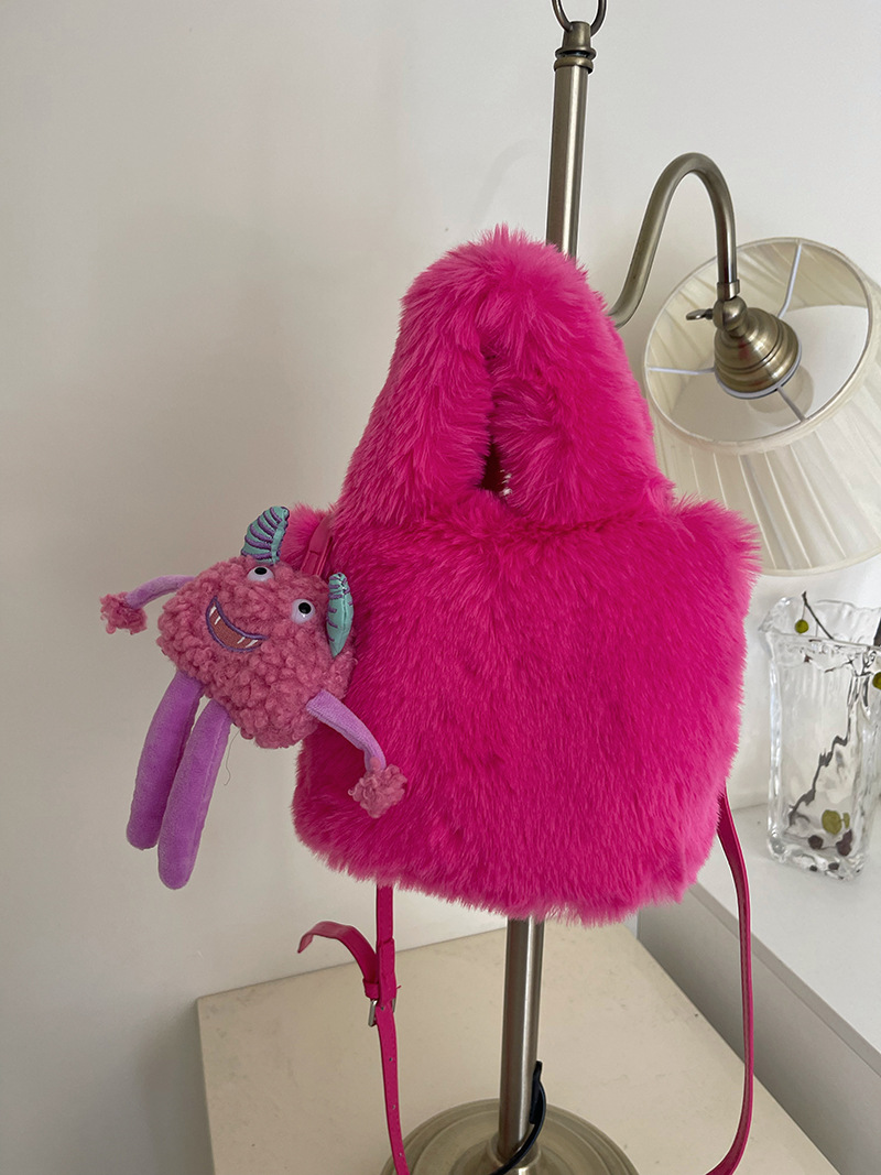 Plush velvet bag for women autumn and winter new rose red handbag doll little monster furry bucket bag