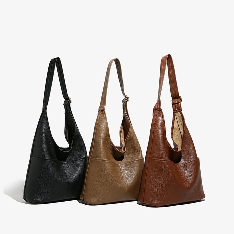 Soft surface large-capacity armpit bag for women winter new fashion live shoulder bag simple commuter bag