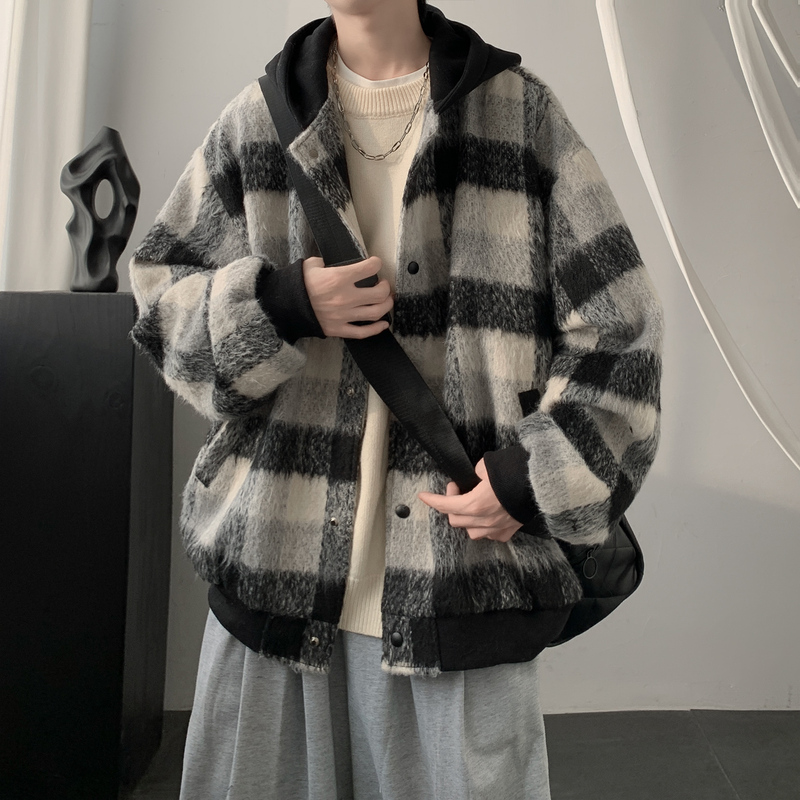 Versatile hooded coat jacket in tartan material