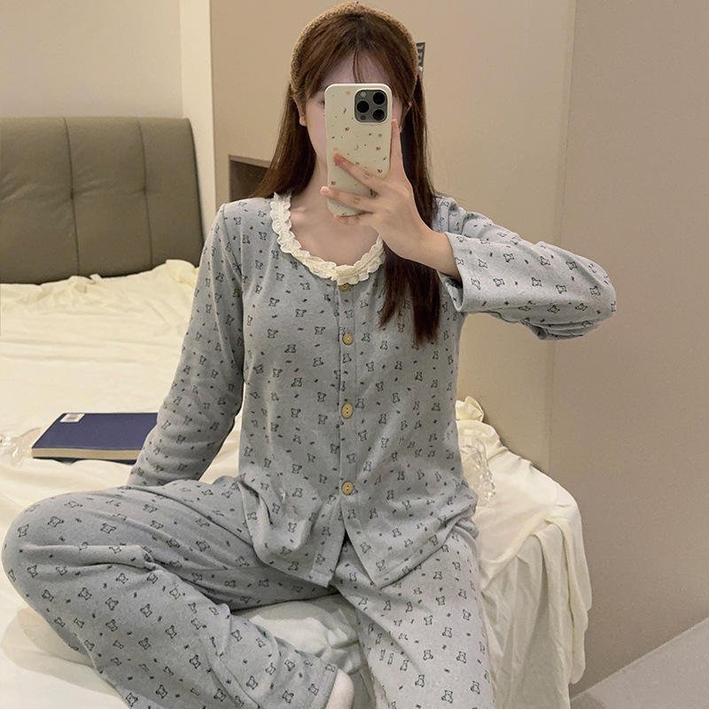 Korea DeRong Bear Pajamas Female Cartoon Autumn and Winter Long Sleeve Milk Velvet Thickened Cardigan Home Clothes Set