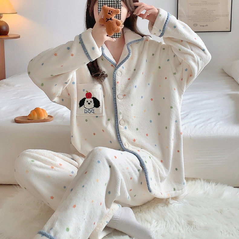 Pajamas for women in winter thickened velvet coral velvet Korean cardigan cute polka dot autumn and winter flannel home wear set