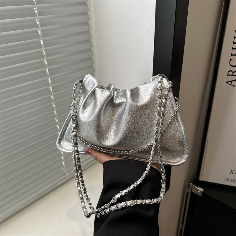 This year's popular bags for women spring 2024 new high-end niche design chain bucket bag crossbody bag shoulder bag