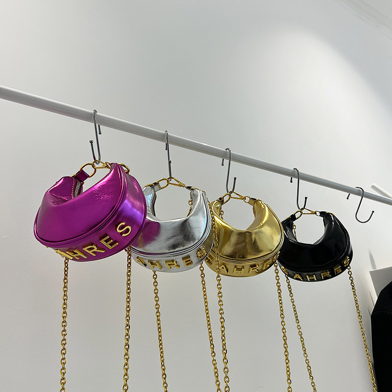 High-end niche mini earphone dumpling bag for women 2024 new simple fashion versatile chain shoulder crossbody bag