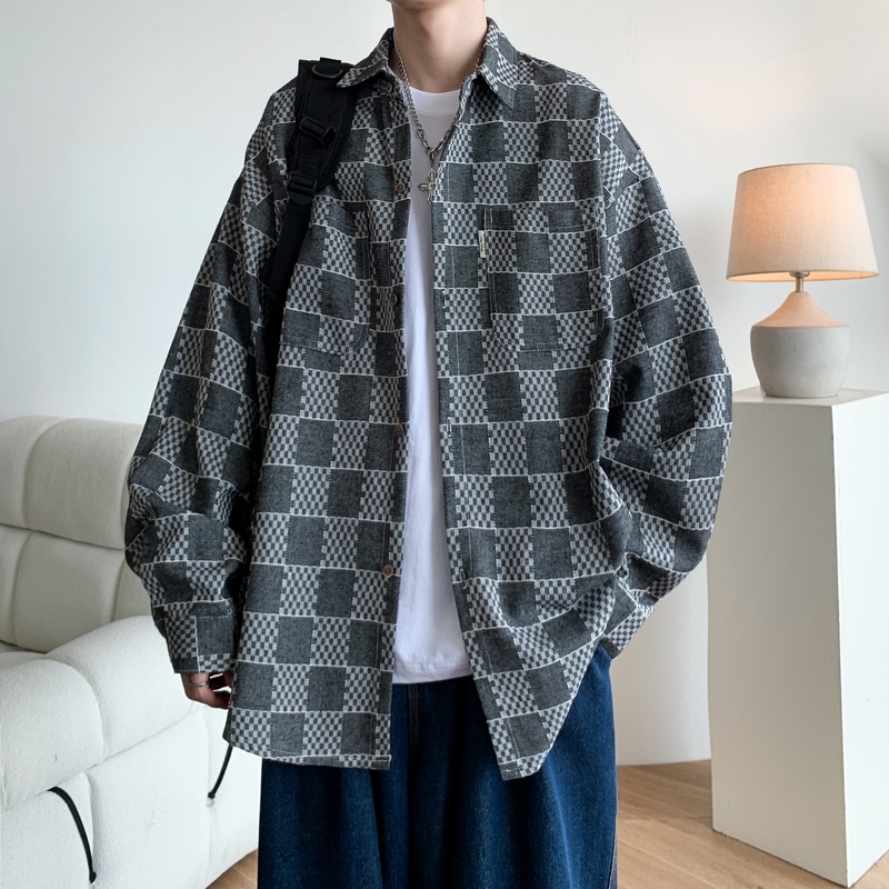 Interior view of denim-style Hong Kong style large size loose printed plaid long-sleeved shirt