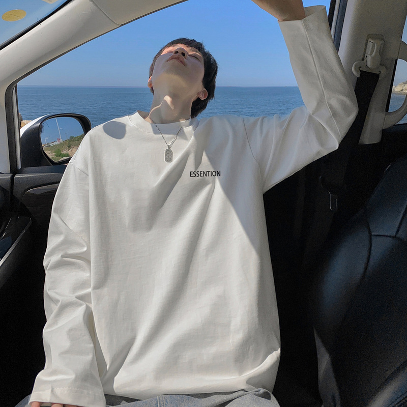 Simple and versatile English text long-sleeved round neck T-shirt for men