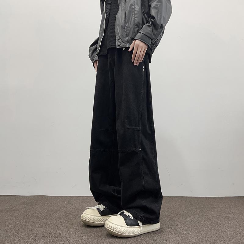 Cargo pants, jeans, loose vintage street style, high-end feel