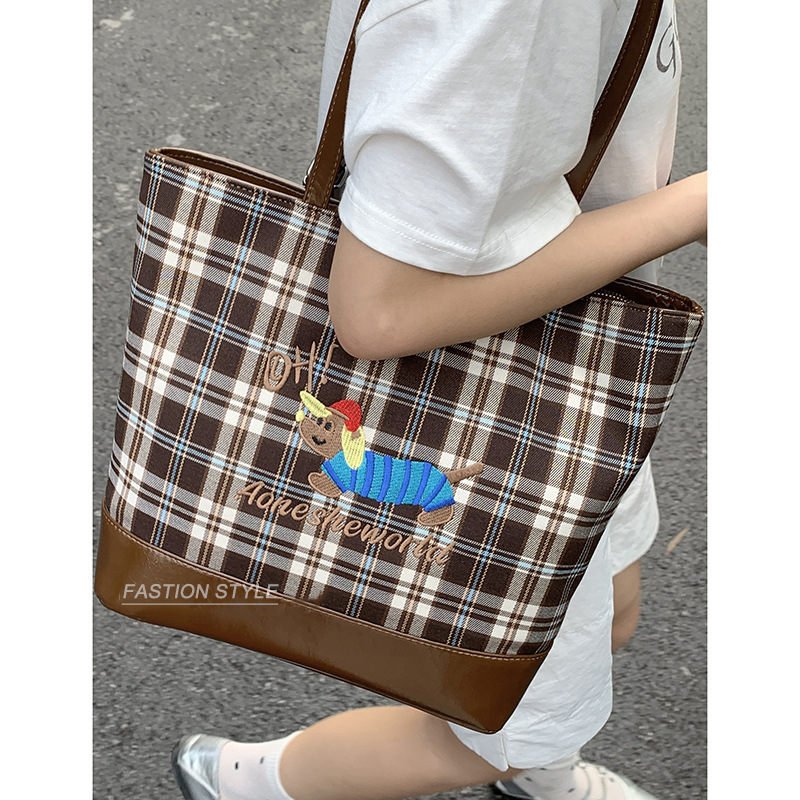 Korean style large-capacity armpit bag women's commuter bag 2024 new plaid tote bag cartoon puppy backpack