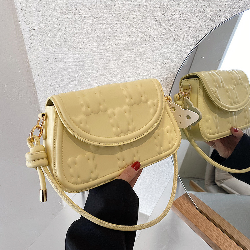 This year's popular bags for women are new in summer, trendy, versatile, foreign-style, niche fashionable shoulder bags, armpit bags