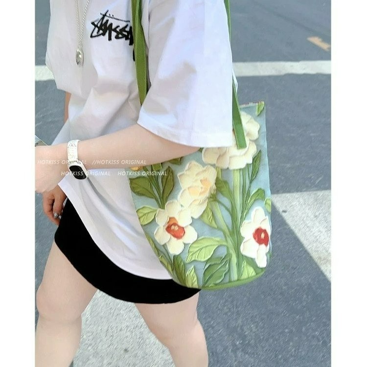 High-end canvas bag for women, new large-capacity bucket bag, fashionable handbag, casual and versatile single shoulder crossbody bag