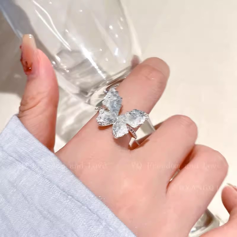 Summer crushed ice blue butterfly open ring female niche design light luxury high-end index finger ring 2024 new hot style