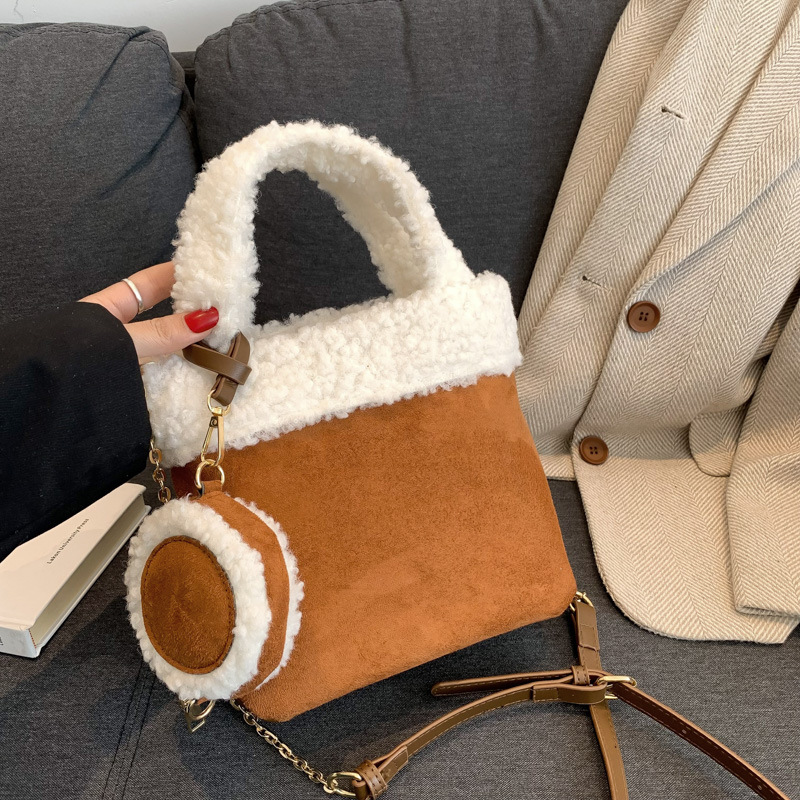 Ins Internet celebrity lamb wool suede handbag women's high-end plush bucket bag versatile single shoulder crossbody bag