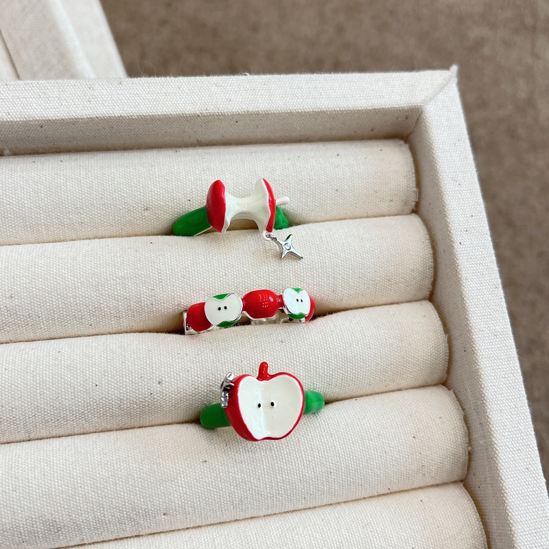 Cute girl fresh red and green apple open ring new unique design personalized fashion playful bestie ring