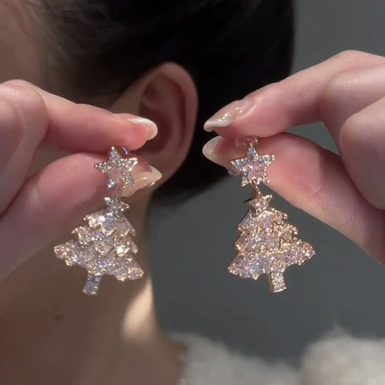 Autumn and winter sweet pink zircon Christmas tree earrings with light luxury and high-end feel S925 silver needle versatile earrings stud earrings