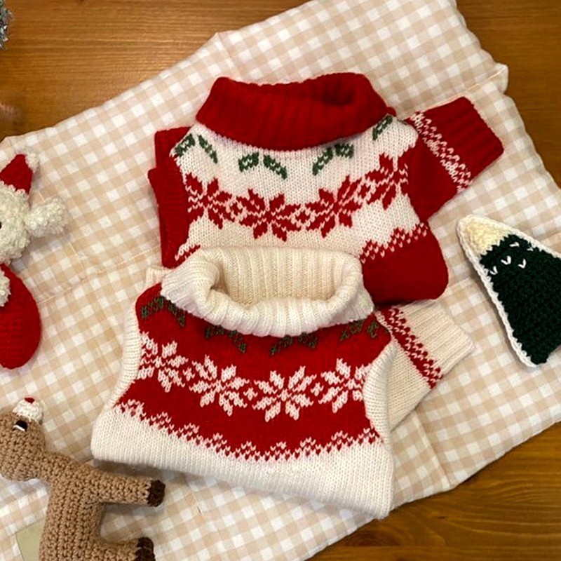 Autumn and winter puppy happy new year sweater small and medium-sized dog warm sweater Christmas cat clothes
