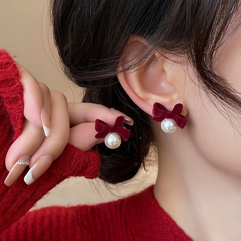 Silk earrings for women in autumn and winter hot style French light luxury high-end earrings wholesale