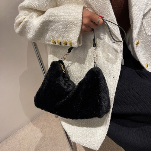 Autumn and winter super trendy small bags  new bags women's bags plush crossbody bags fashionable shoulder bags Shengshi fur bags